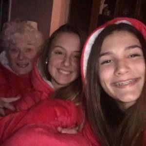 Meet your Posher, Kay